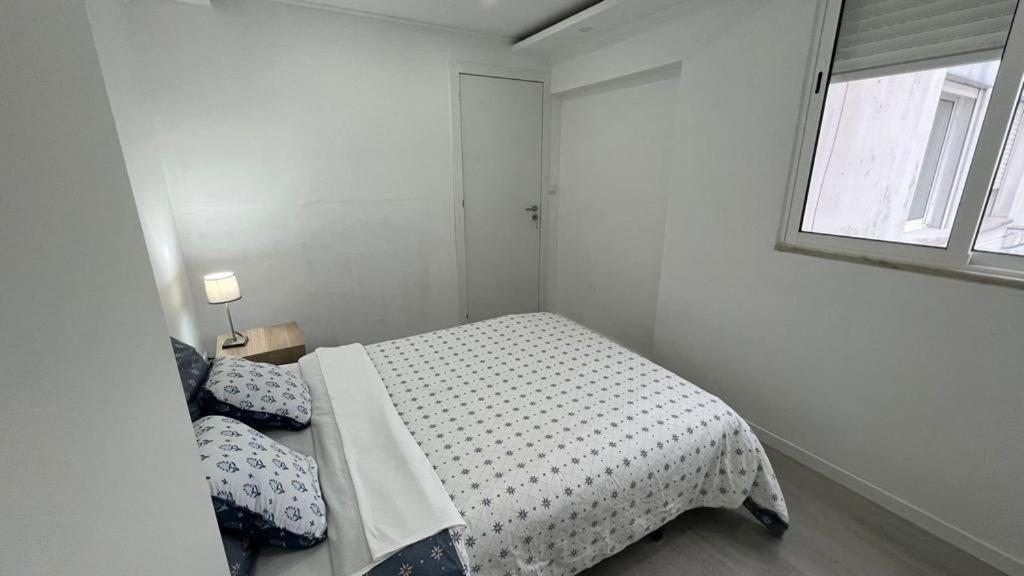 Room Near The Airport 리스본 외부 사진